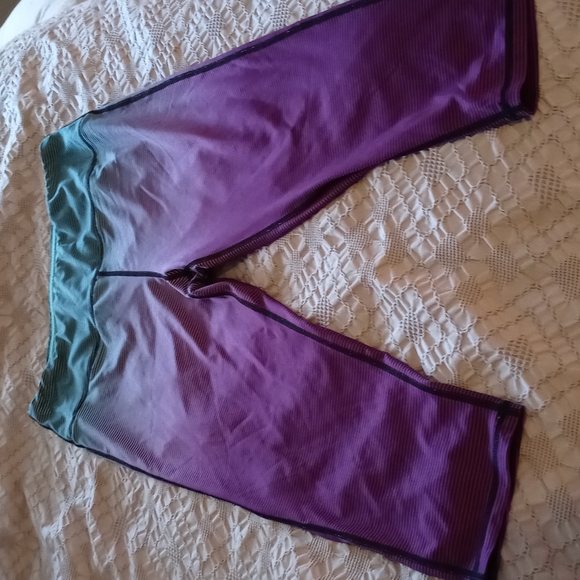 Leggings - Picture 1 of 2